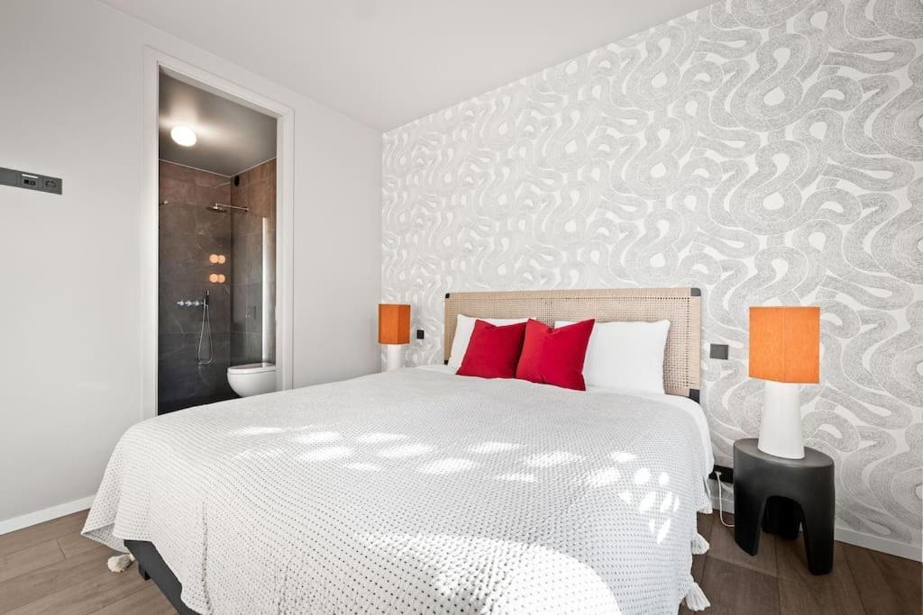 Private Lux 2Br & 2Ba City Center With Free Parking Reykjavik Luaran gambar