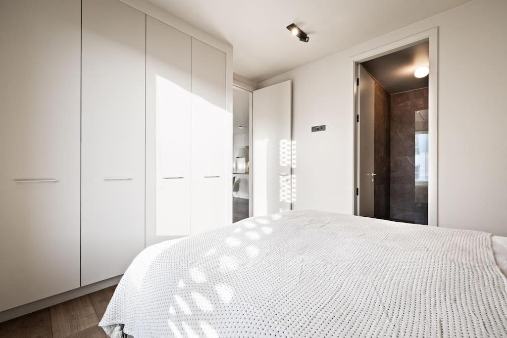 Private Lux 2Br & 2Ba City Center With Free Parking Reykjavik Luaran gambar