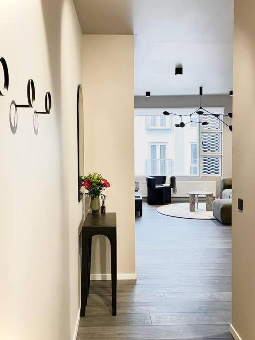 Private Lux 2Br & 2Ba City Center With Free Parking Reykjavik Luaran gambar